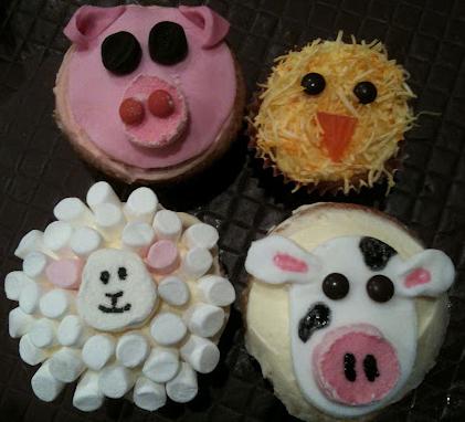Cupcakes by PANK (the sheep and the chickens)