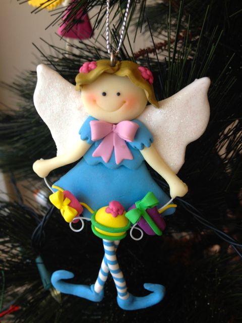 Fly away, spongey faced fairy (who appears to need a comfort break).