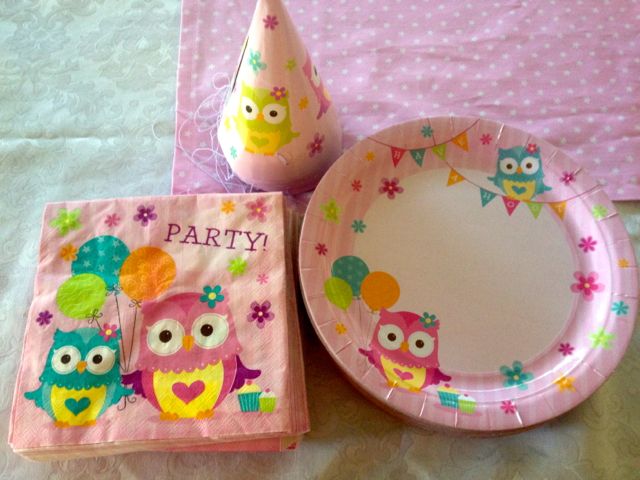 Stylin' it up with owl party props. 