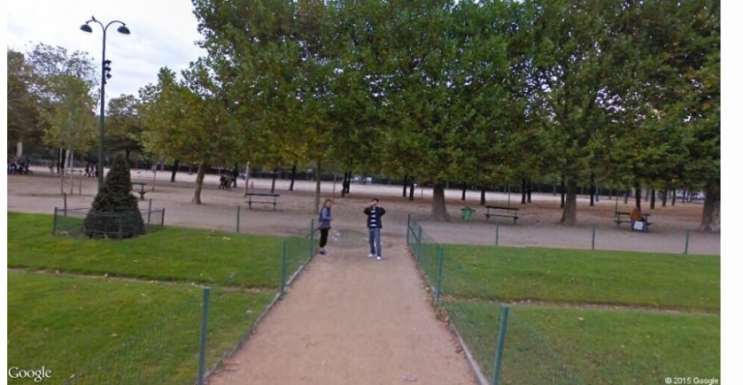 People even appeared to be taking my photo of as I rode past. Obviously, the photo would have just been a blur...